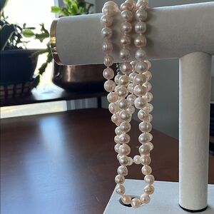 Elegant Pearl Necklace